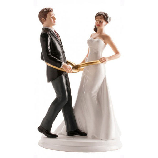 Immagine di Cake Topper Coppia Matrimonio con Anelli in Resina 20 cm