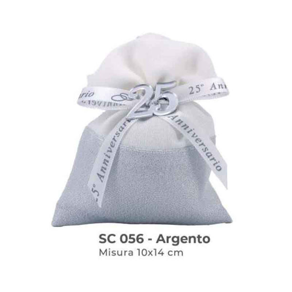 Immagine di Sacchetto in Lurex argento con pendente in plexiglas 25
