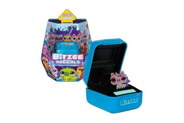 Bitzee Magicals cucciolo digitale interattivo nel suo box luminoso