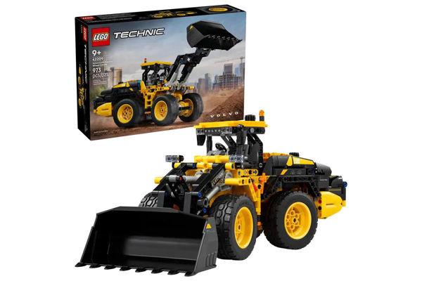 LEGO Technic 42209 pala gommata Volvo L120 Electric con dettagli meccanici