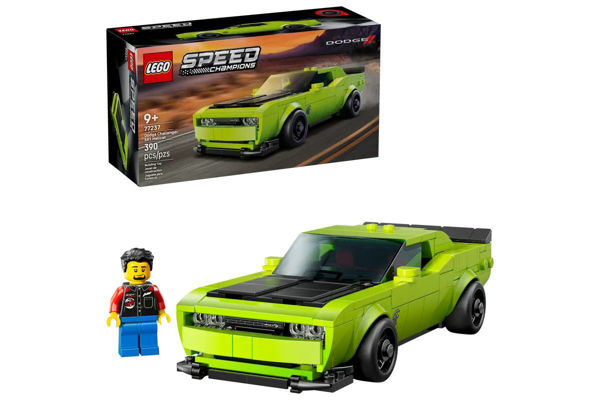 LEGO Speed Champions Dodge Challenger SRT Hellcat verde con minifigure del pilota
