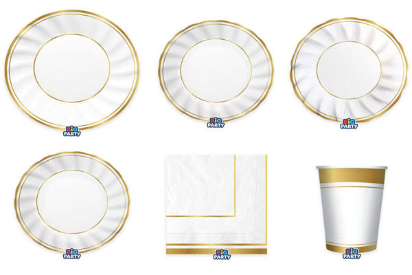 Coordinato tavola Classic Gold Metal con bicchieri, piatti assortiti e tovaglioli dorati