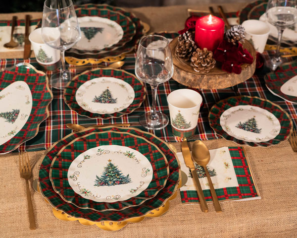 Coordinato tavola Tartan Christmas con bicchieri, piatti plaid e tovaglioli natalizi scozzesi