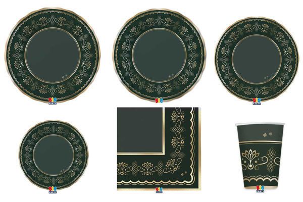 Coordinato tavola Royal Green Gold con bicchieri, piatti assortiti, piatti fondi e tovaglioli verde e oro